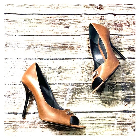 Gucci Shoes - Gucci Leather Peep Toe Stiletto Pump